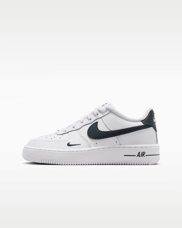 Nike Air Force 1 (white/black)